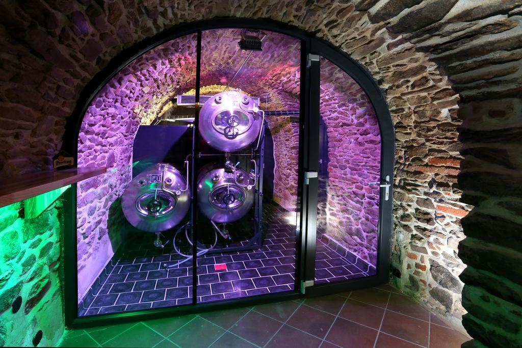 Hotel Koruna Prachatice Exteriör bild